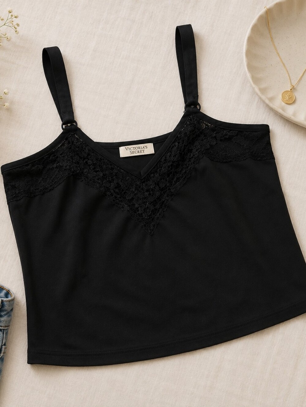 VINTAGE VICTORIA'S SECRET CROPPED CAMI